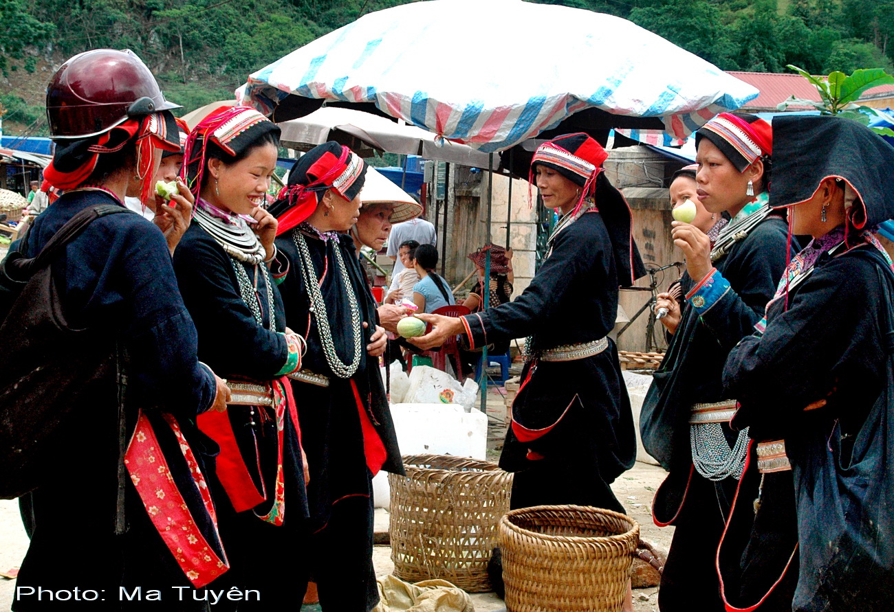  Sắp c&oacute; Phi&ecirc;n chợ v&ugrave;ng cao chủ đề Sắc m&agrave;u T&acirc;y Bắc